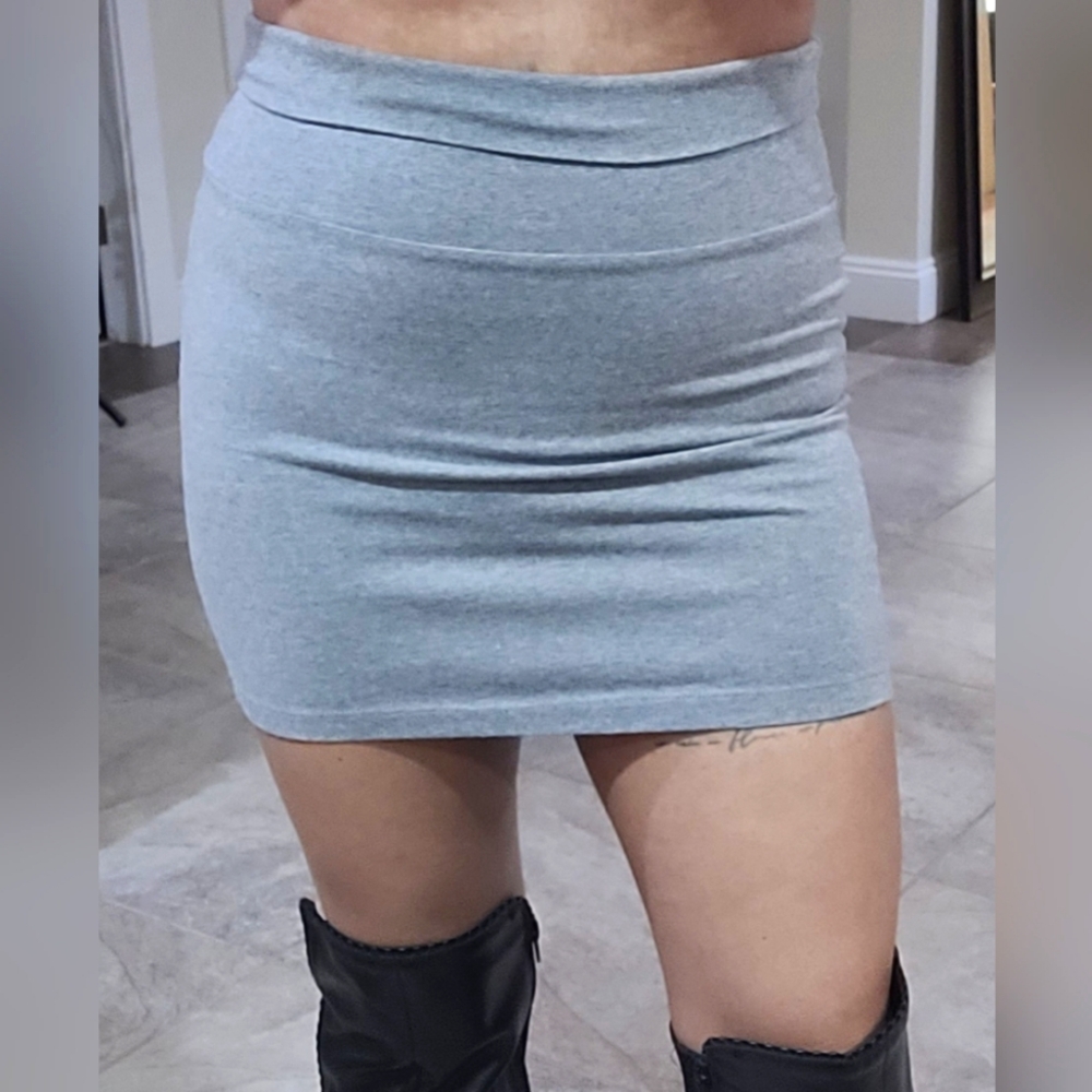NWOT skirt (M/L fit)